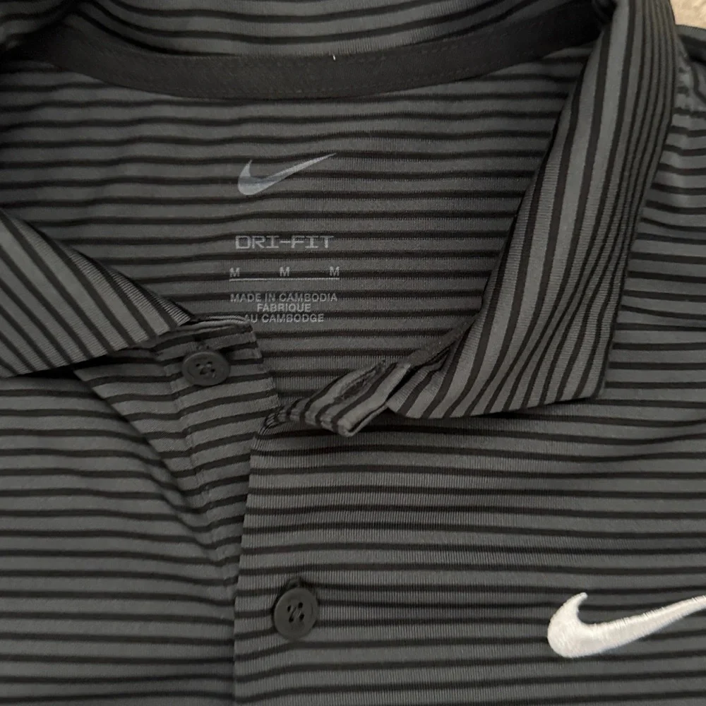 Nike Golf Polo - Picture 2 of 3